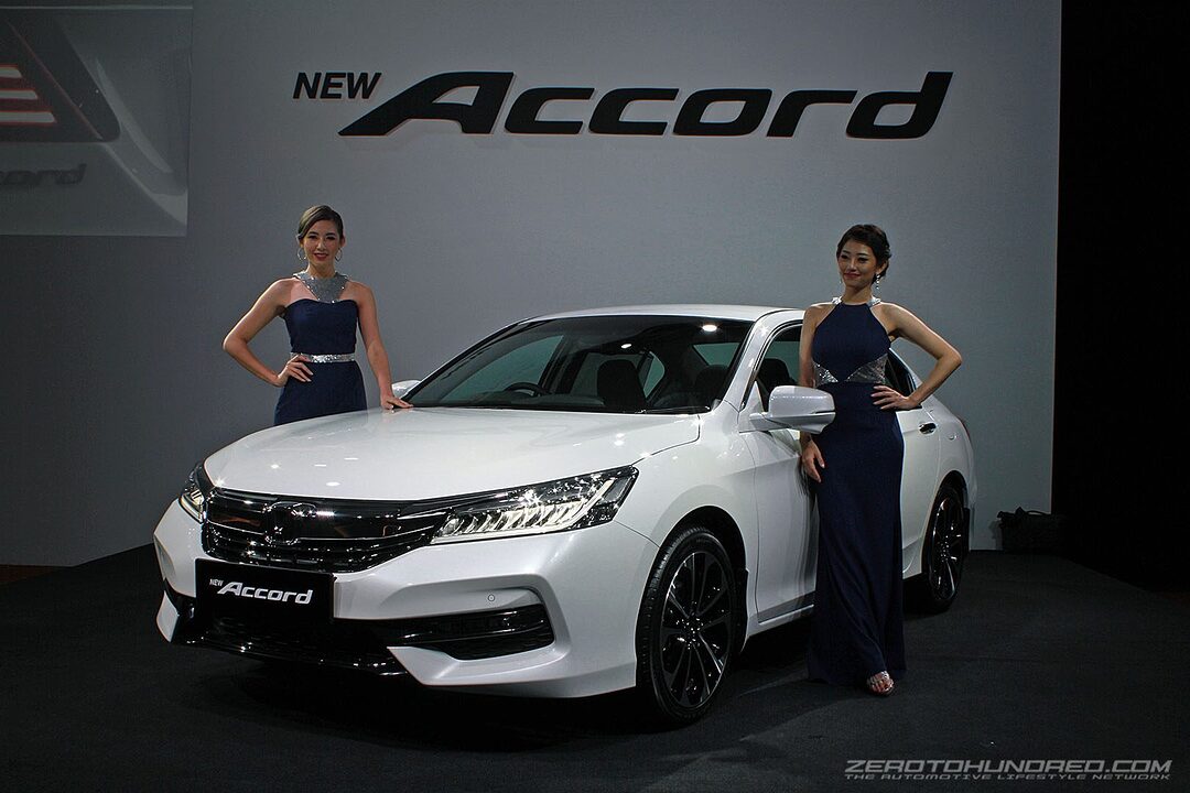 honda-accord-2016-facelift-exterior_0849-700x467.jpg