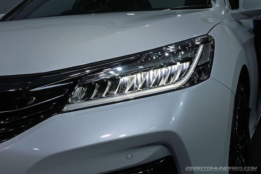 honda-accord-2016-facelift-exterior_0873-700x467.jpg