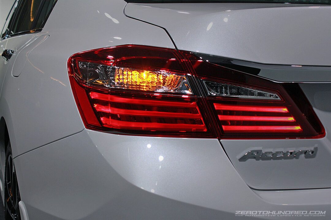 honda-accord-2016-facelift-exterior_0925-700x467.jpg