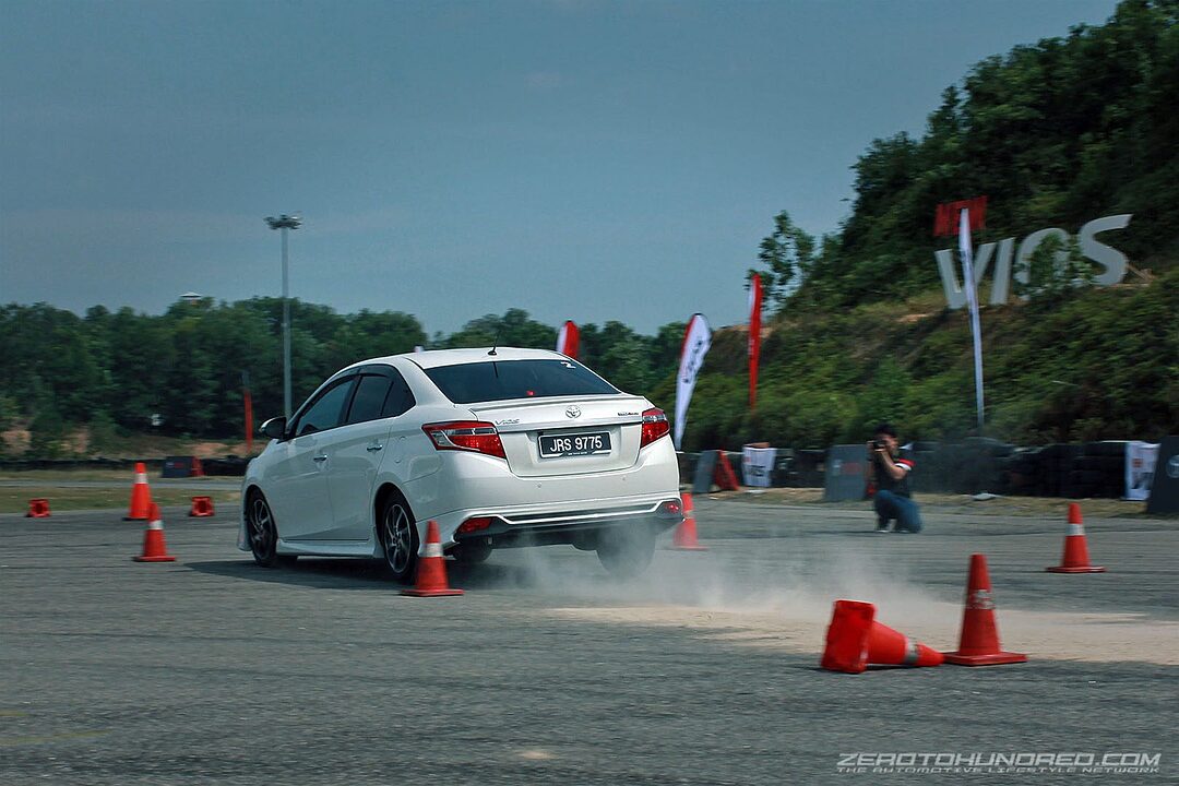 2016-toyota-vios-7cvt-_2845-700x467.jpg