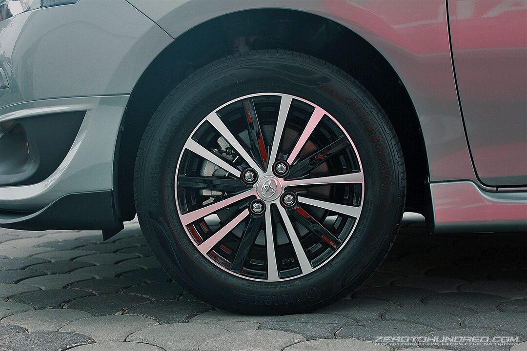 2016-toyota-vios-7cvt-_2859-700x467.jpg