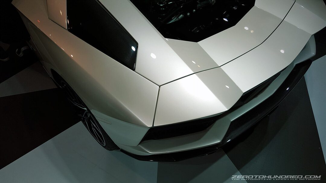 2017-lamborghini-aventador-s-lamborghini-malaysia-kuala-lumpur-0222_114453-700x394.jpg