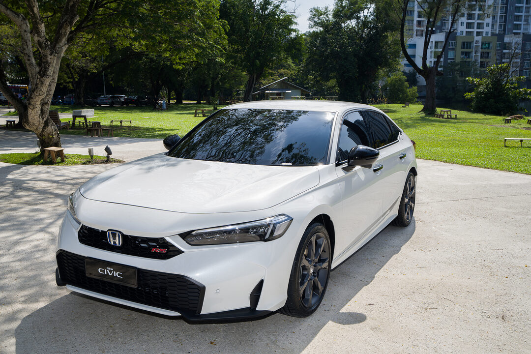 Honda Malaysia Unveils New 2025 Civic 184PS / 315nm 2L eHEV RS